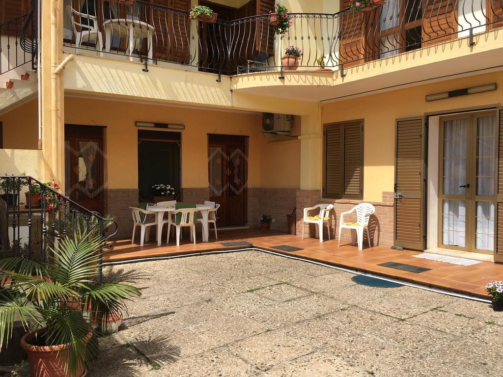 Anna Apartment Villaputzu Exterior photo